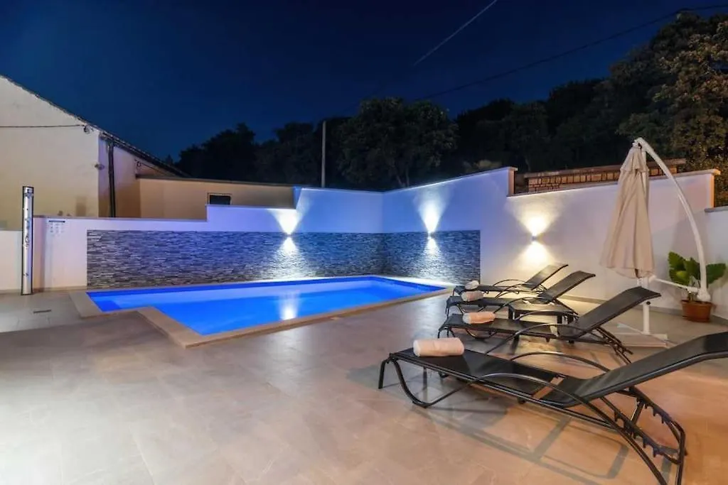 Villa Marko By Aneo Travel Ledenice 0*,